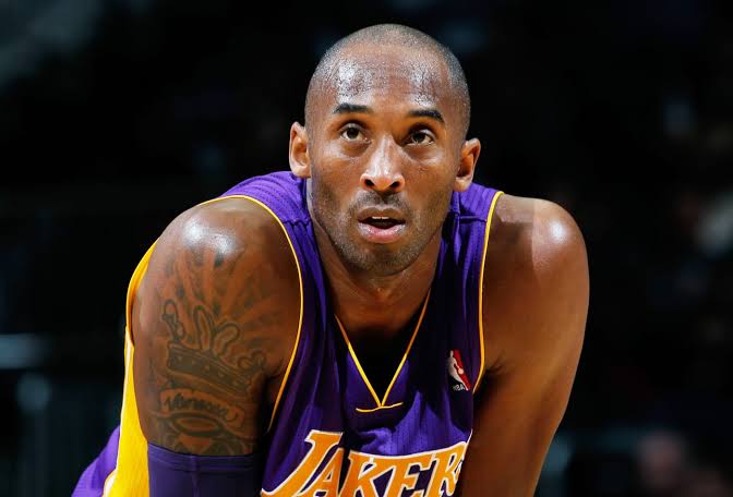 Iconic Kobe Bryant Lakers jersey expected to sell for $7 million